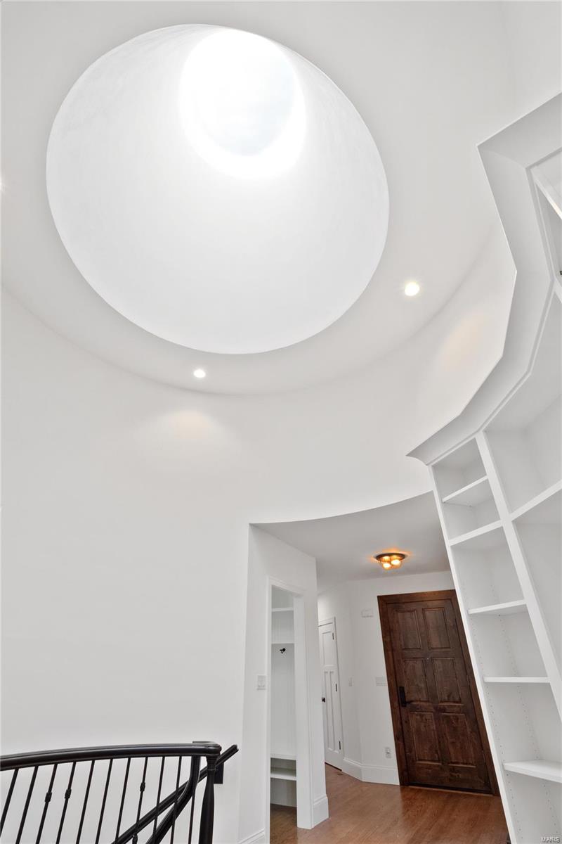 Willows Condo The - Residential