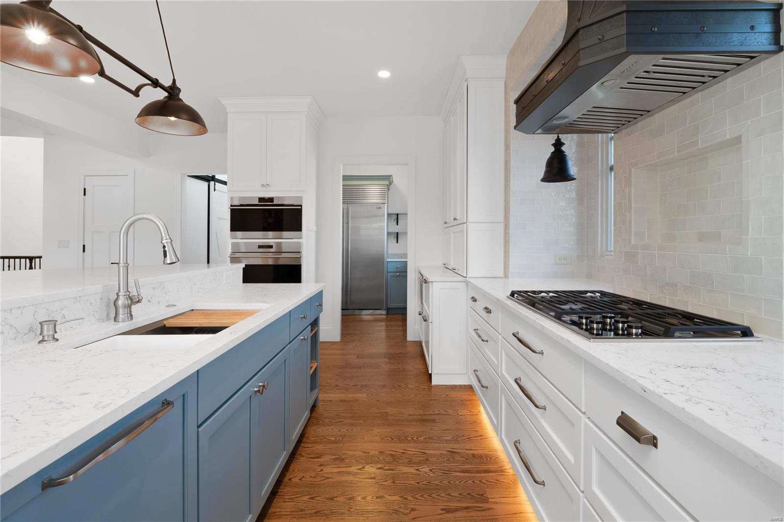 Willows Condo The - Residential