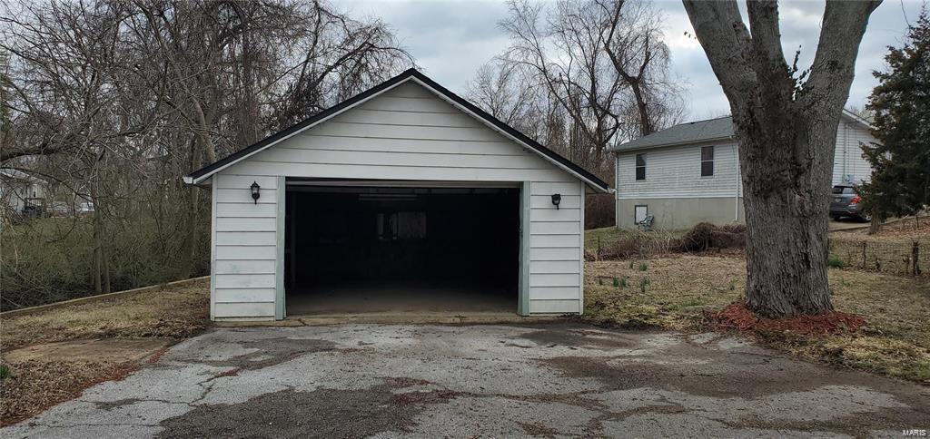 Harrus C G - Residential Lease