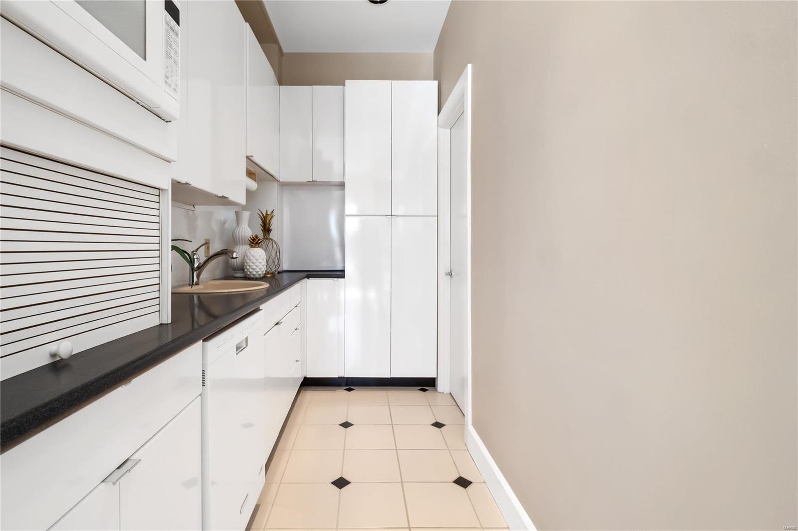 Camfield Square - Residential