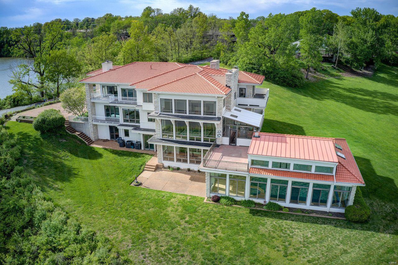 Camfield Square - Residential