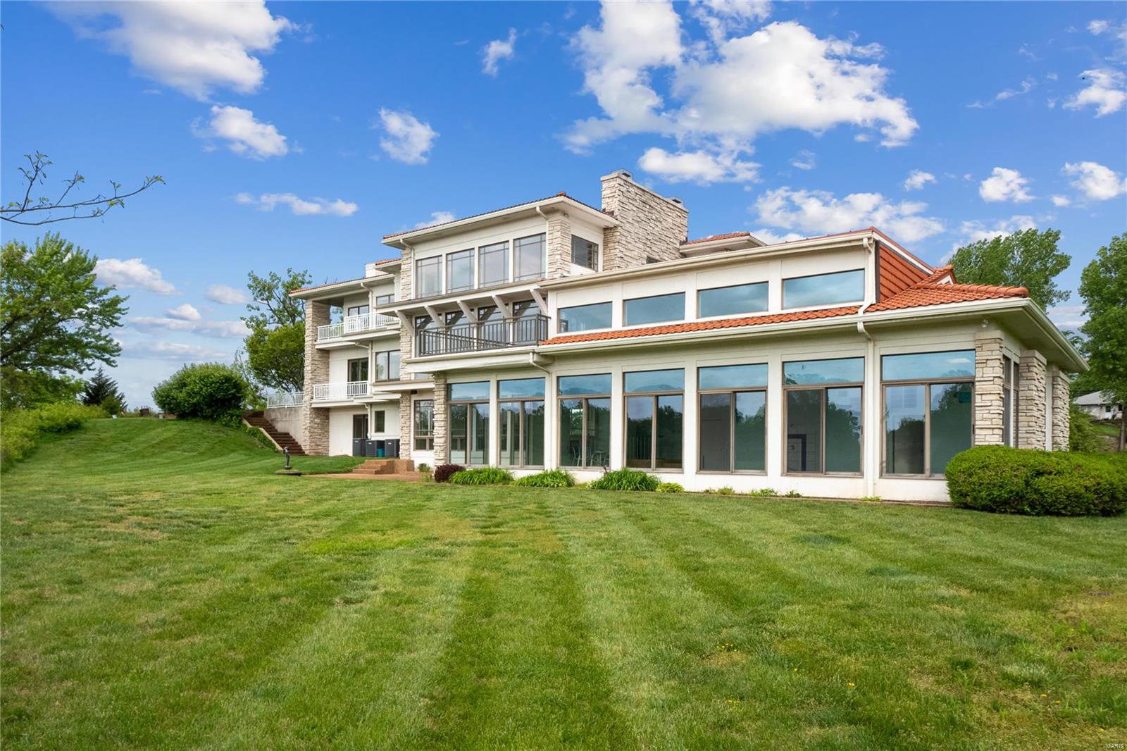 Camfield Square - Residential