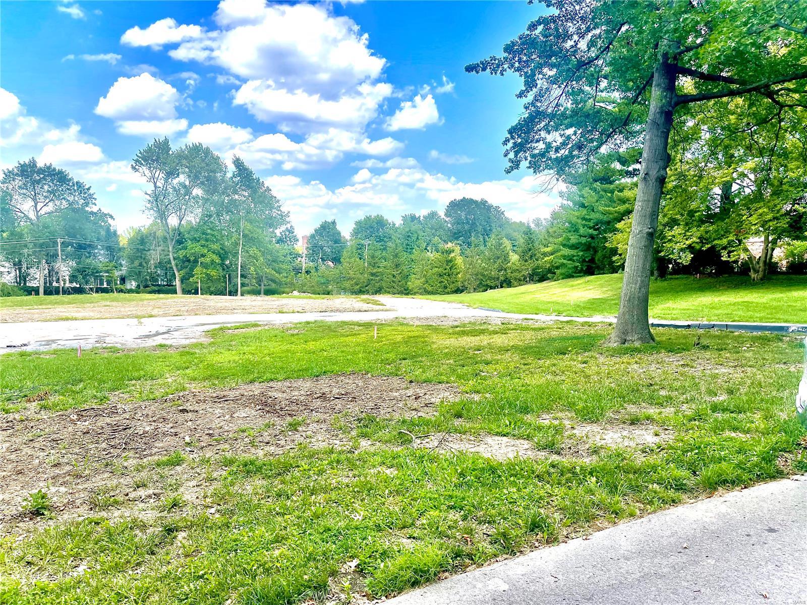 Huntleigh Woods - Land