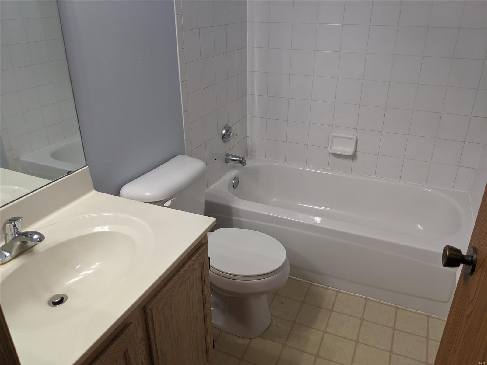 Victoria Crossing Easement 18 At - Residential Lease