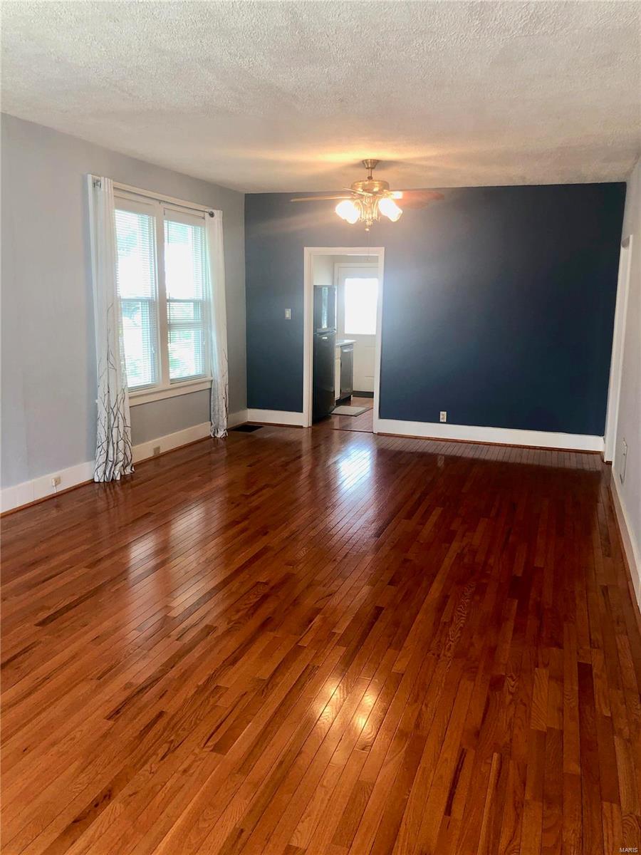 St Louis, Missouri 63144, United States, 2 Bedrooms Bedrooms, ,1 BathroomBathrooms,Residential,Active,106175