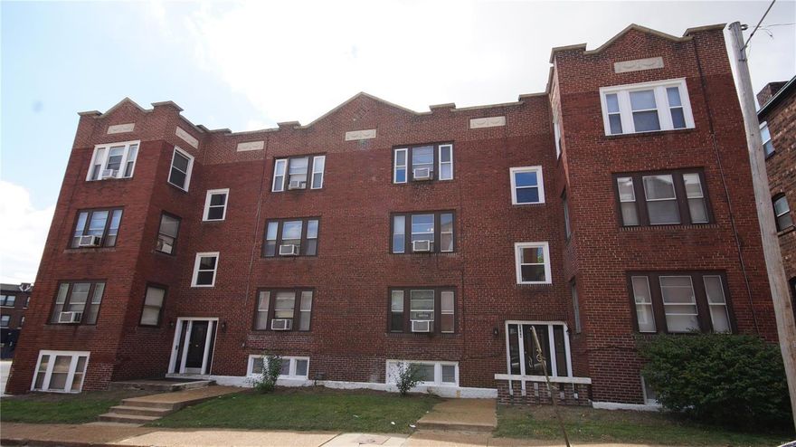 Entered for comparable purposes. Two 12 unit side by side buildings for a total of 24 units located in the heart of Maplewood within walking distance to all of the restaurants and shops on Manchester. Close to Washington University, Webster University, Downtown Clayton, highway 40 and 44 and the metro link. These buildings were renovated 8 years ago and have updated 1 bedroom and studio apartments that range from 525-625 sq ft. Rents range from $550 to $685. Apartments feature new bathrooms, updated kitchens with updated cabinets and some with granite counter tops, there are walk in closets, new plumbing and electrical, beautiful refinished hardwood floors, ceiling fans, all electric except for gas stove. Windows are in the process of being completely replaced throughout both buildings, there are storage lockers, on site laundry.