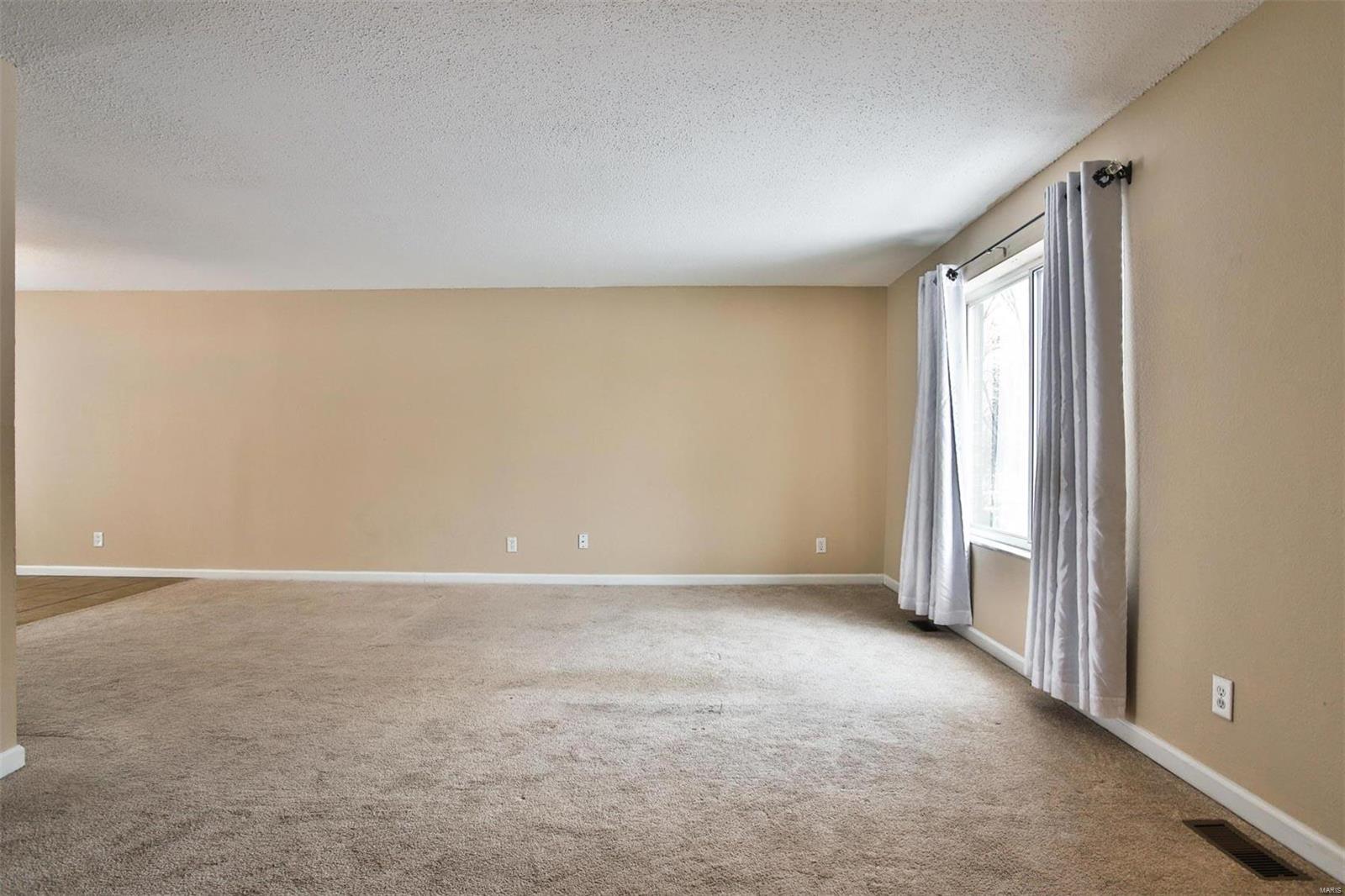 Kirkwood Manor Place Condo - Residential