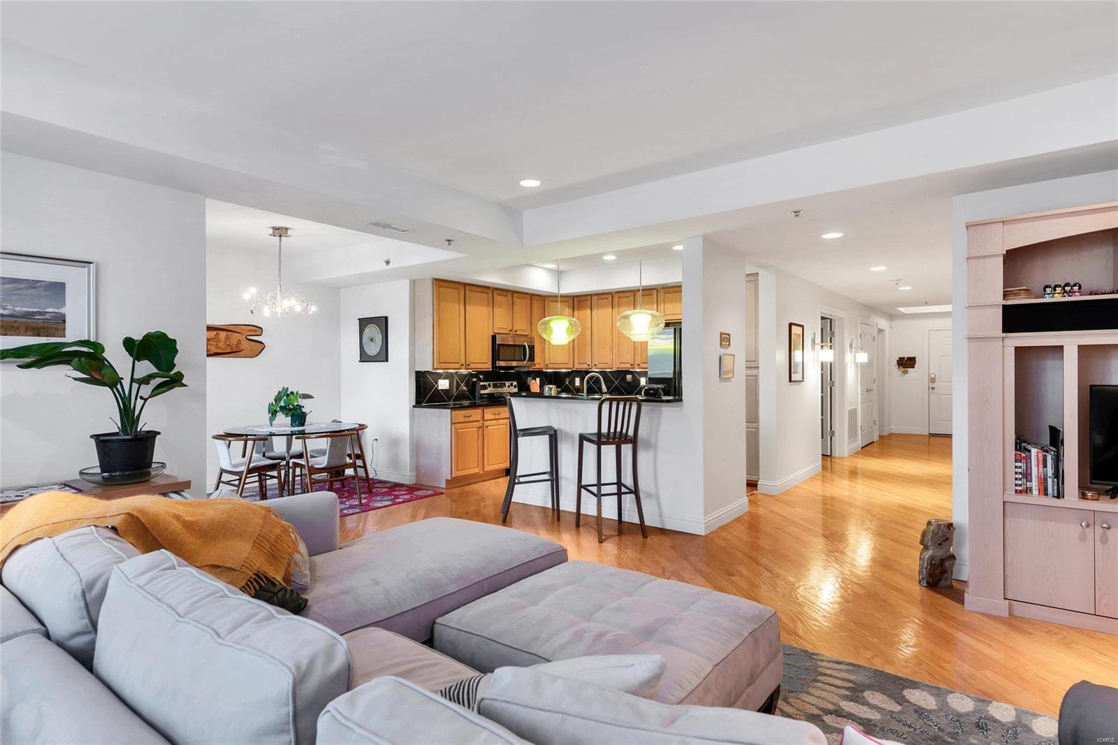 Claymont Place Condo First - Residential