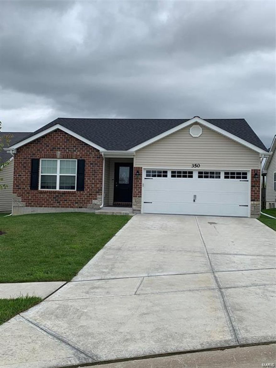 This newer- 3 bedroom, 2 bath villa has every upgrade you could imagine! They include vaulted ceilings, rounded corners, granite counter tops, stainless steel appliances, maple cabinets with "soft close", ceramic tile (in kitchen, laundry, baths), custom neutral colored paint job throughout, framed windows, taller baseboards, adult sized cabinets in bathrooms with marble counter tops, walk-in closets, upgraded carriage doors on an oversized 2-car garage with openers, brick mailboxes, 6 panel doors, upgraded water/light fixtures throughout the house, Maintenance-Free 14'x14' deck w/steps! HOA (paid by landlord) takes care of cutting and watering the lawn and driveway snow removal!