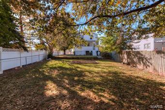 Ellendale Home Place - Residential