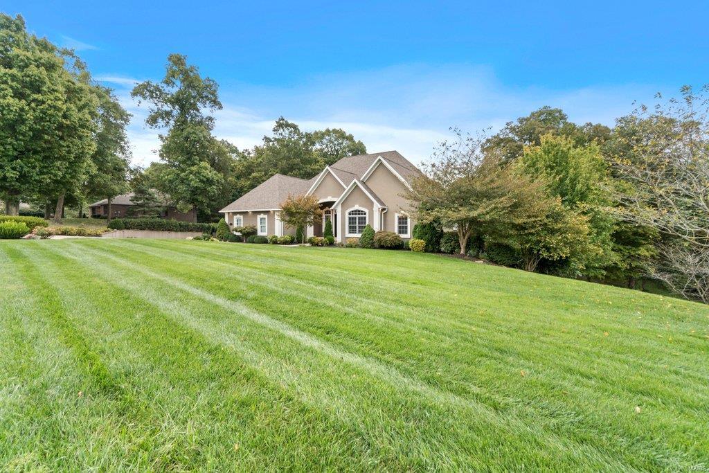 Windwood Lake Estate - Residential