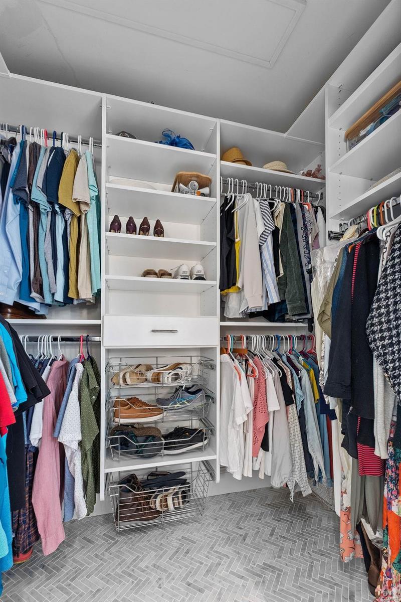 East Kirkwood Blk Pt C & Sec 6-44-6 - Residential