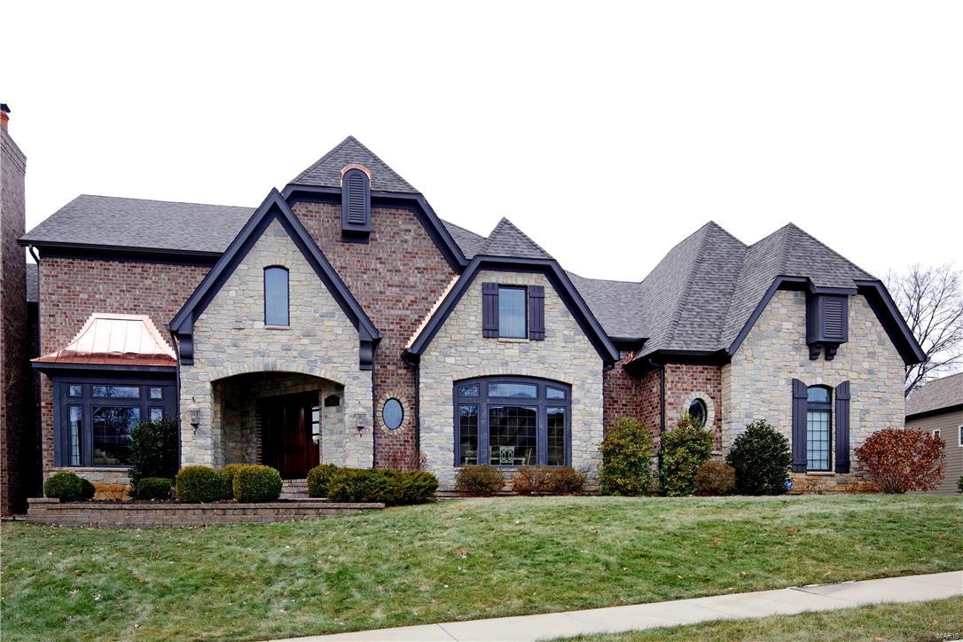 Ladue Court Villas - Residential