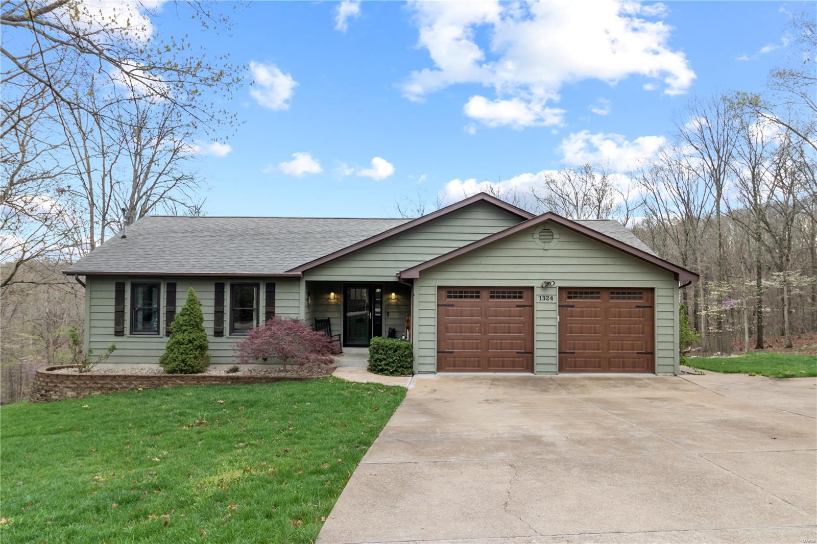 1324 Shirley Lane