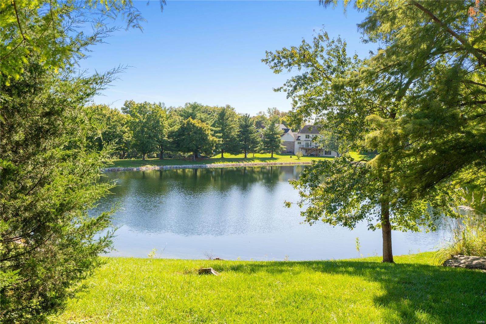 Manors Of Town & Country Bristol Manor - Residential