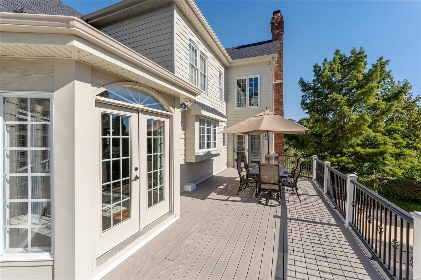 Manors Of Town & Country Bristol Manor - Residential