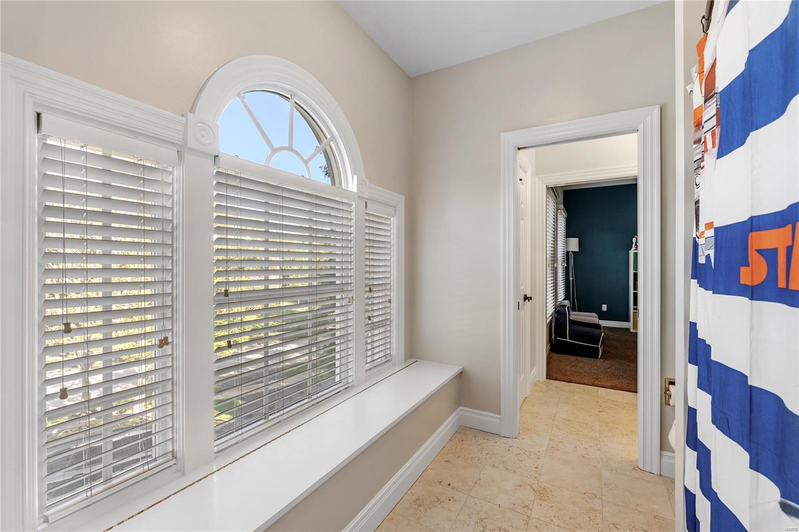 Manors Of Town & Country Bristol Manor - Residential