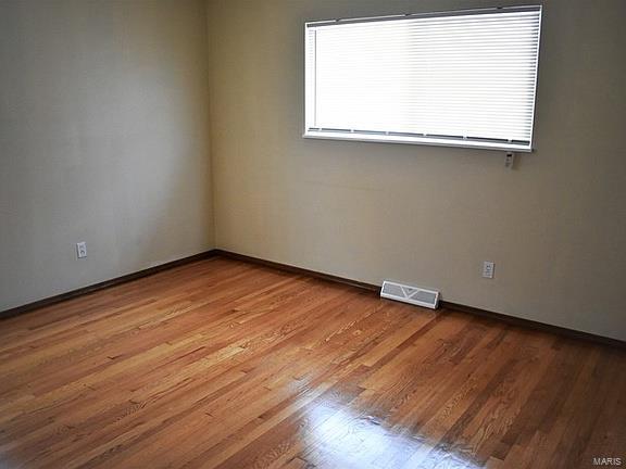 Flamingo Park 7 - Residential Lease