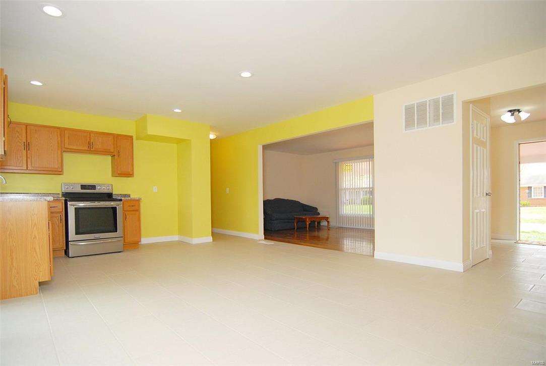 Wedgwood 12 - Residential Lease