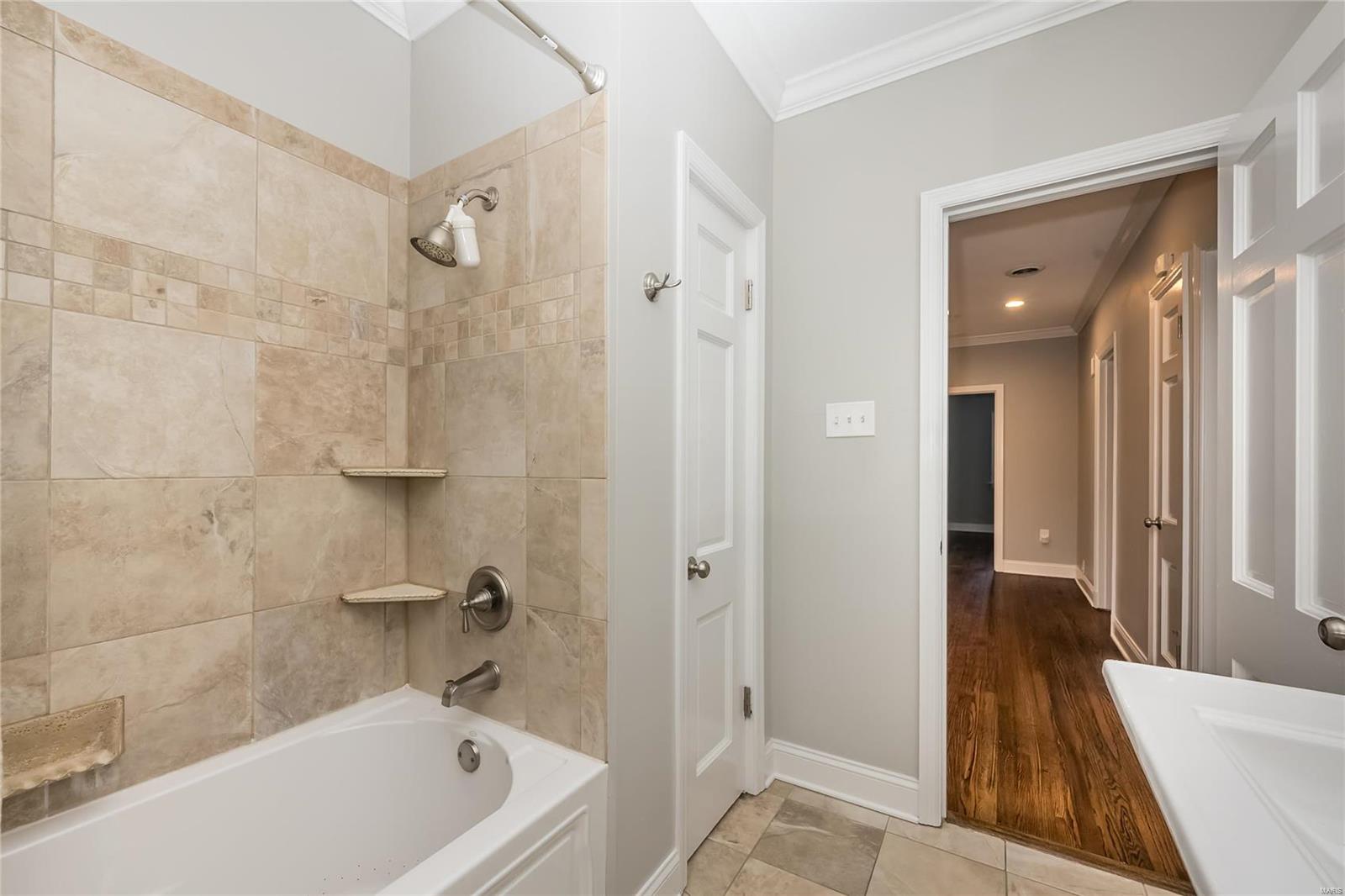 Clayton Gardens - Residential