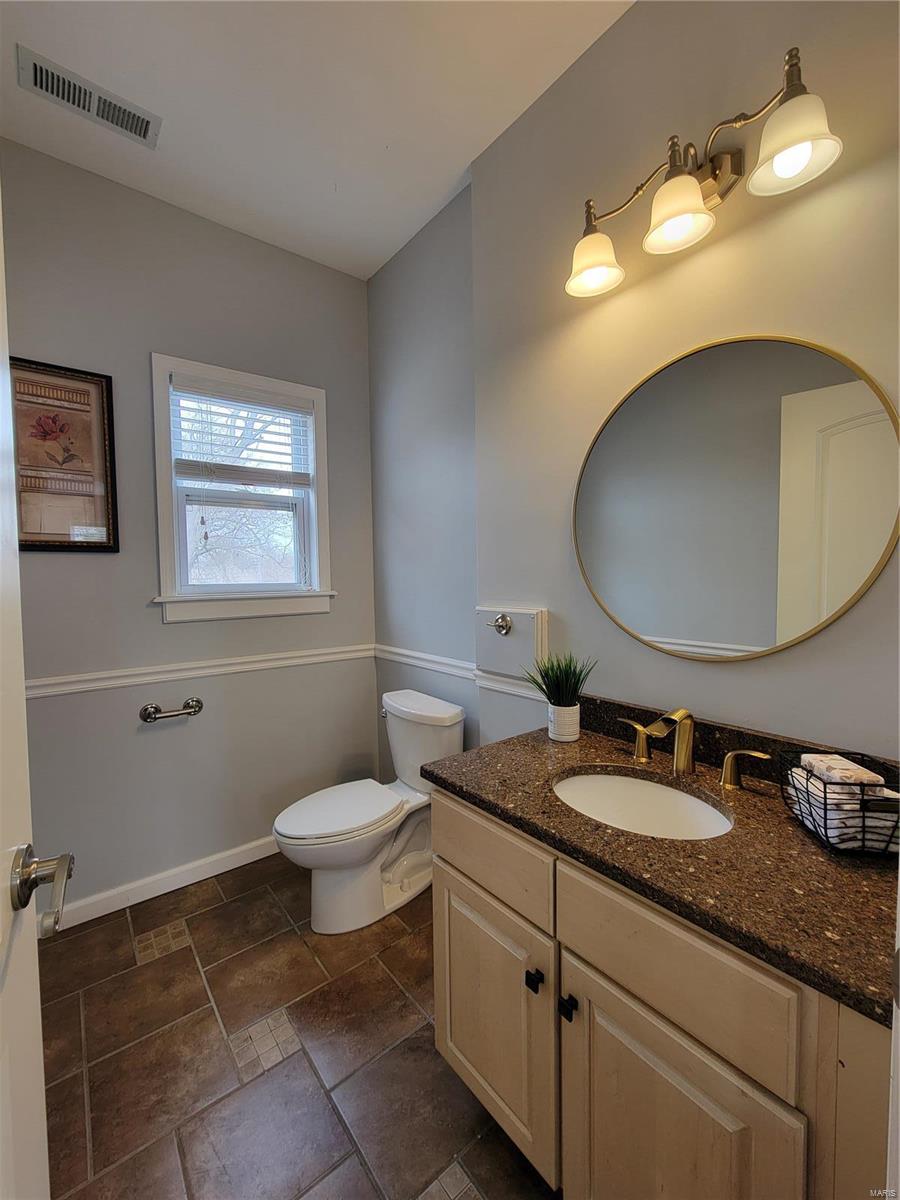 Char Bea Manor - Residential