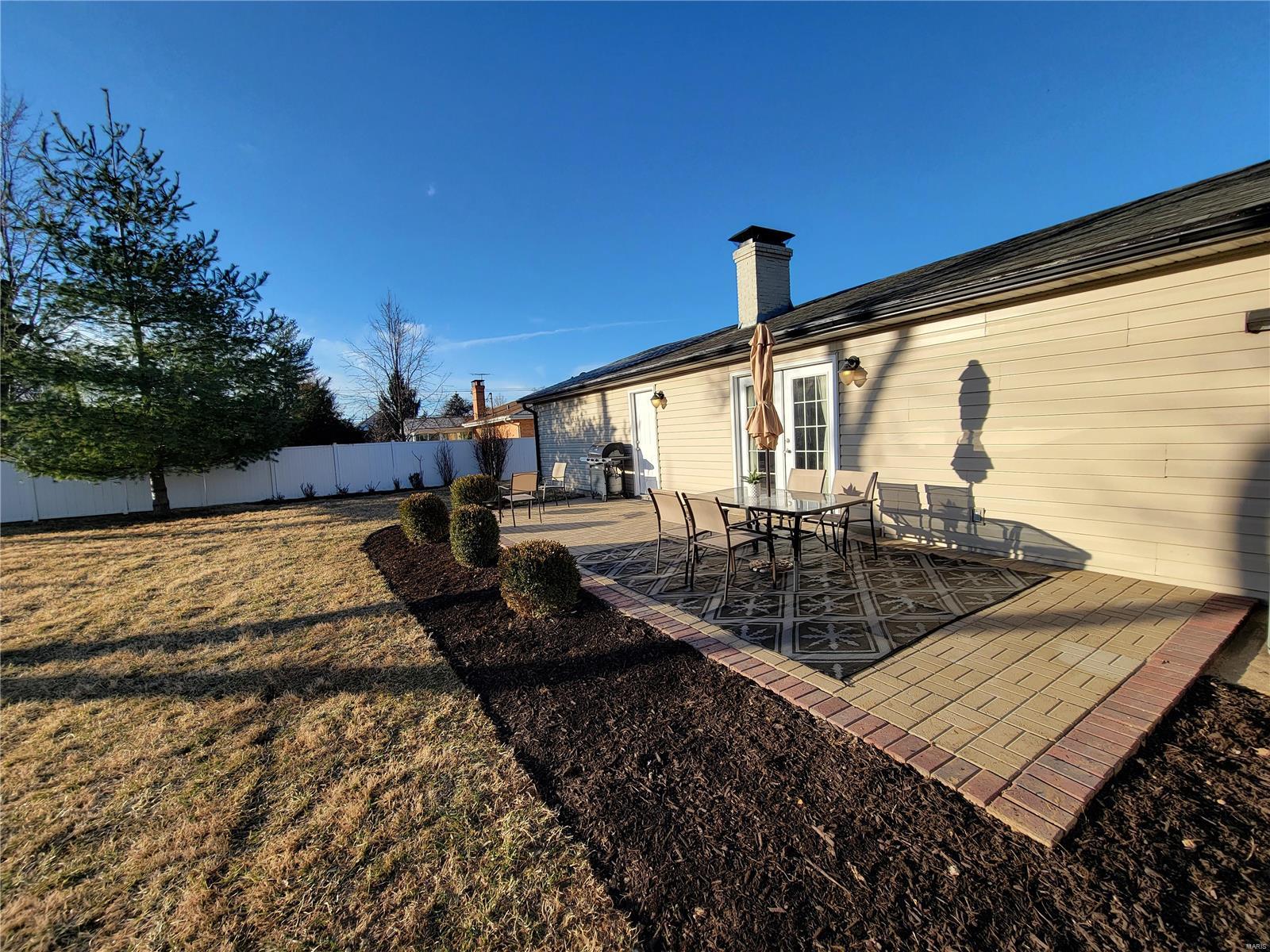 Char Bea Manor - Residential