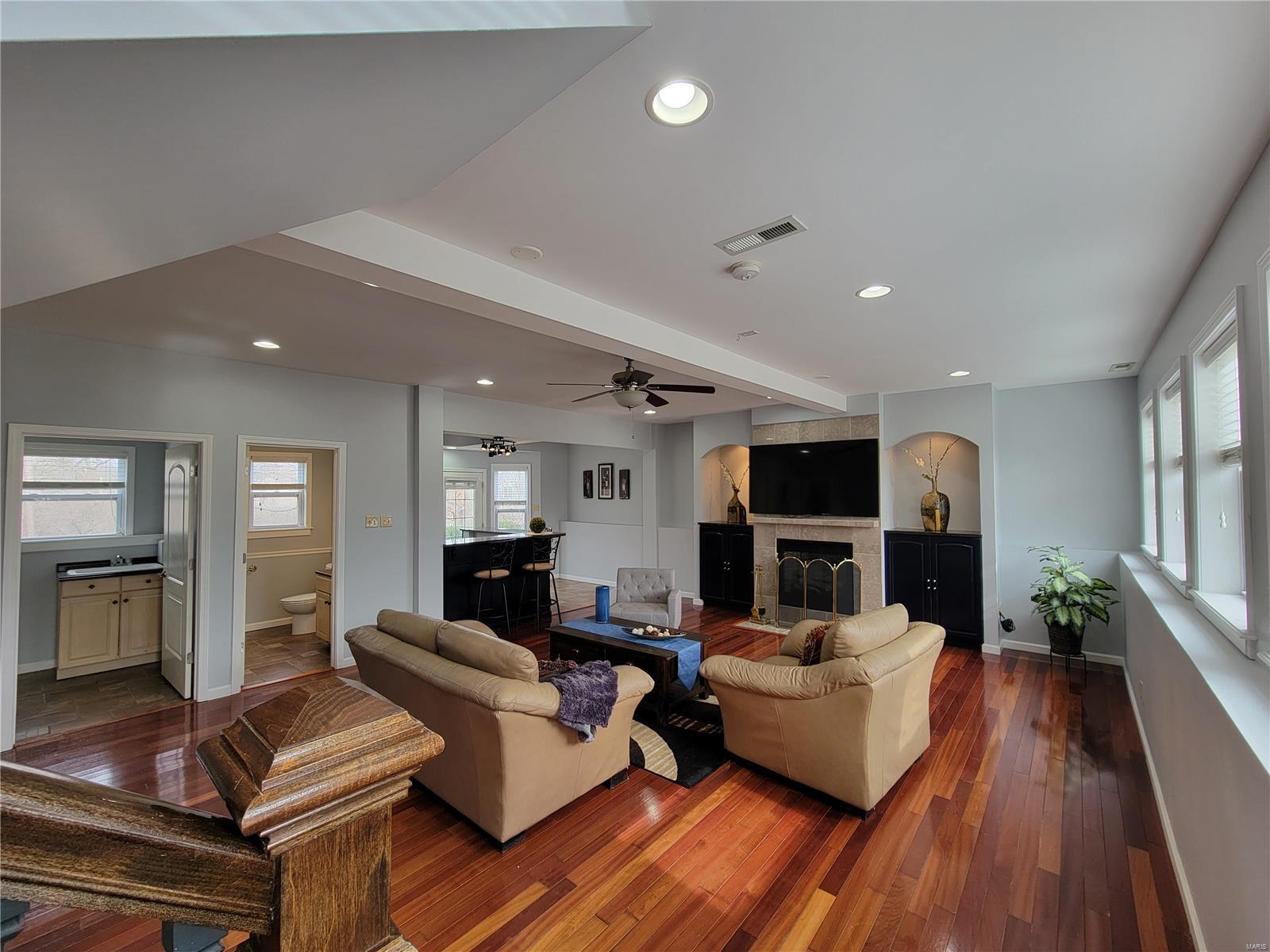 Char Bea Manor - Residential