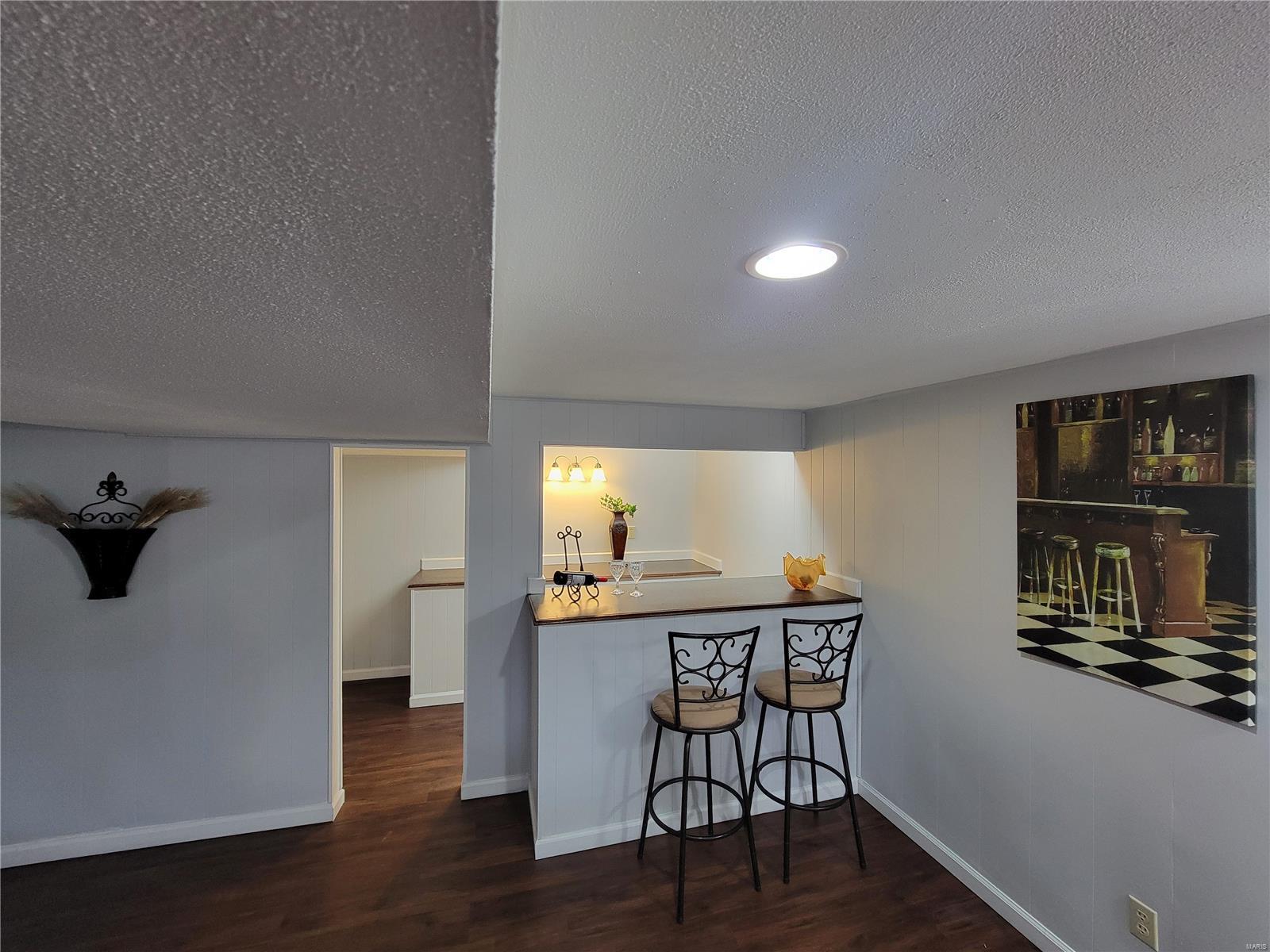 Char Bea Manor - Residential