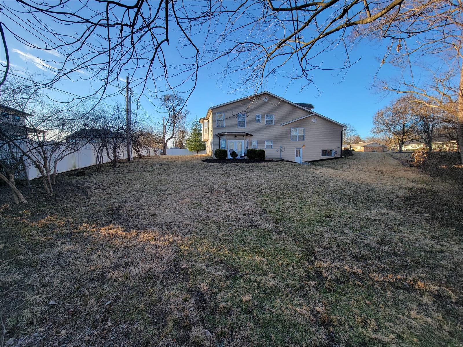 Char Bea Manor - Residential