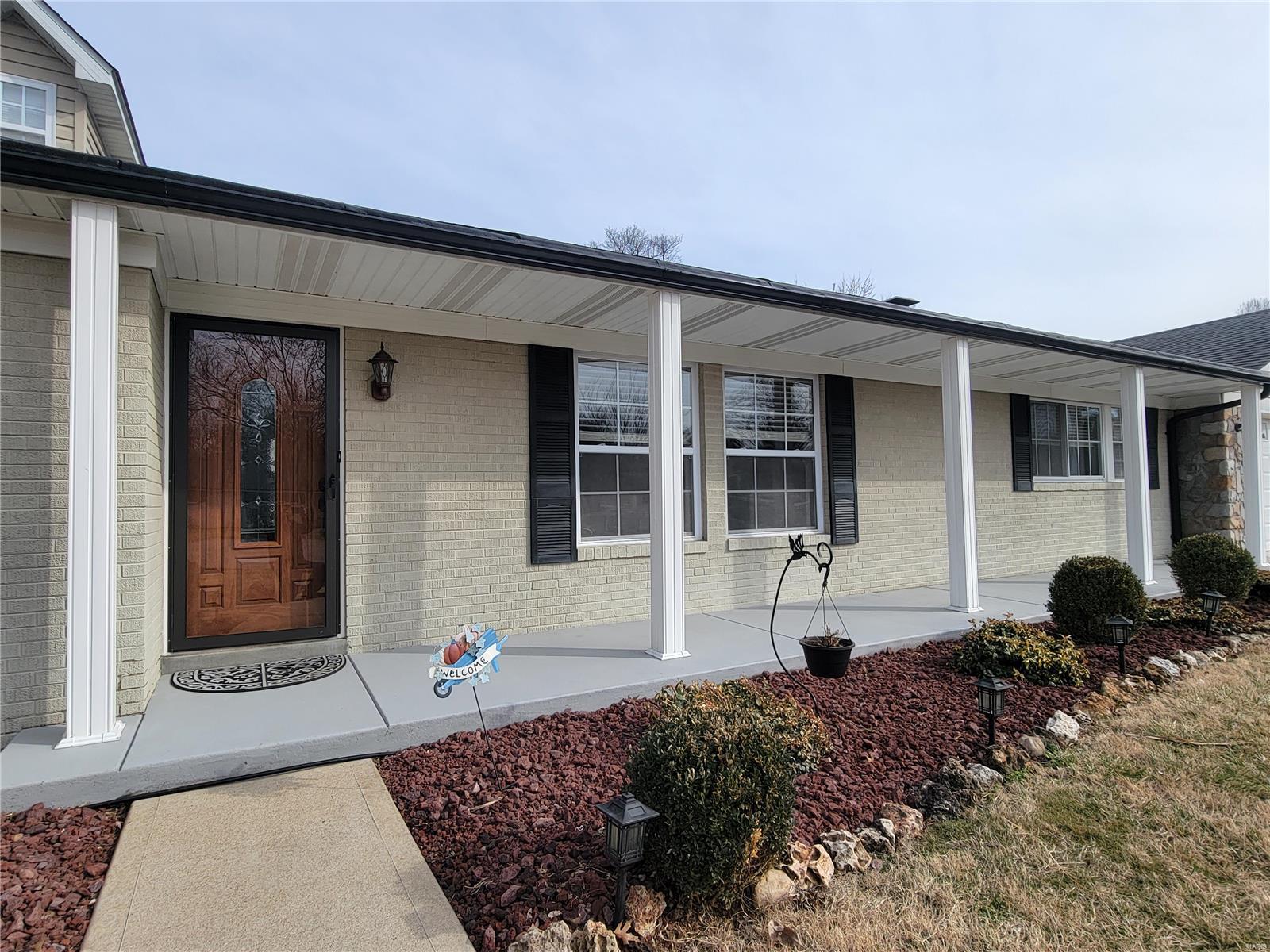 Char Bea Manor - Residential