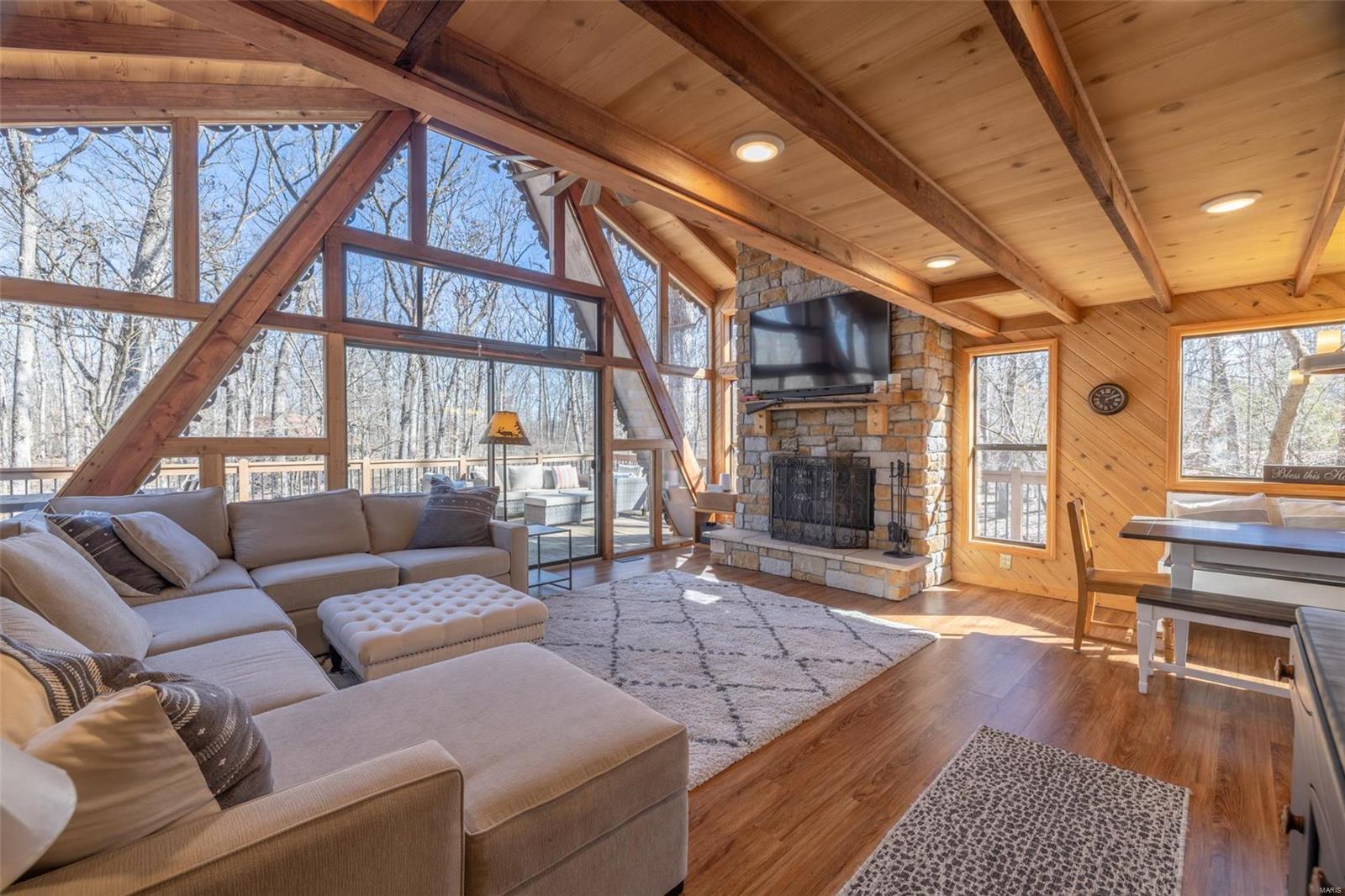 735 East Aspen Circle Drive