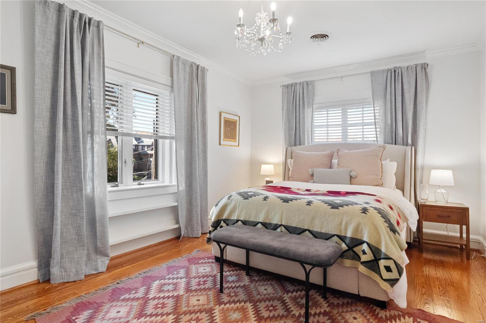 Wydown Forest - Residential