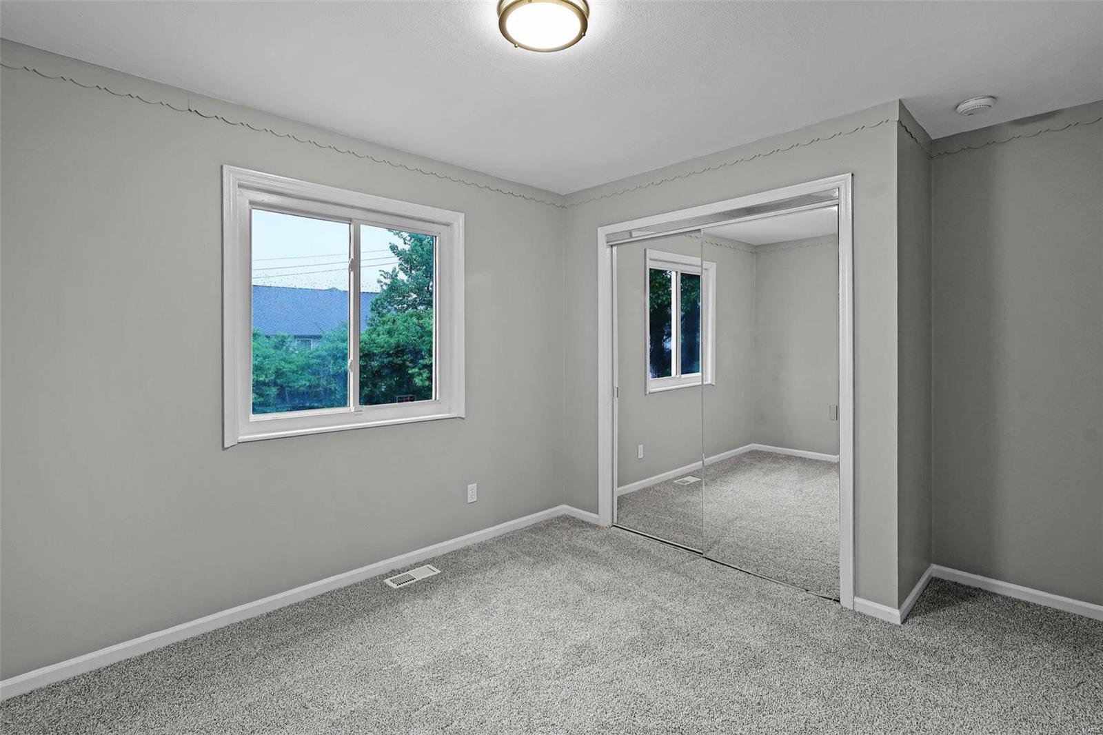 Lake James Manor 1 - Residential