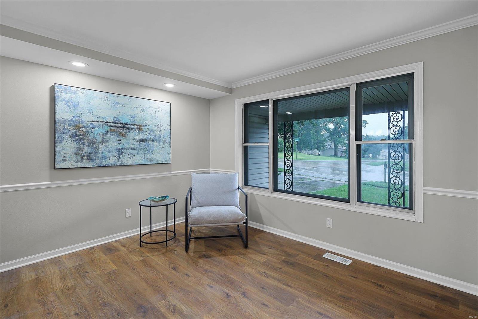 Lake James Manor 1 - Residential