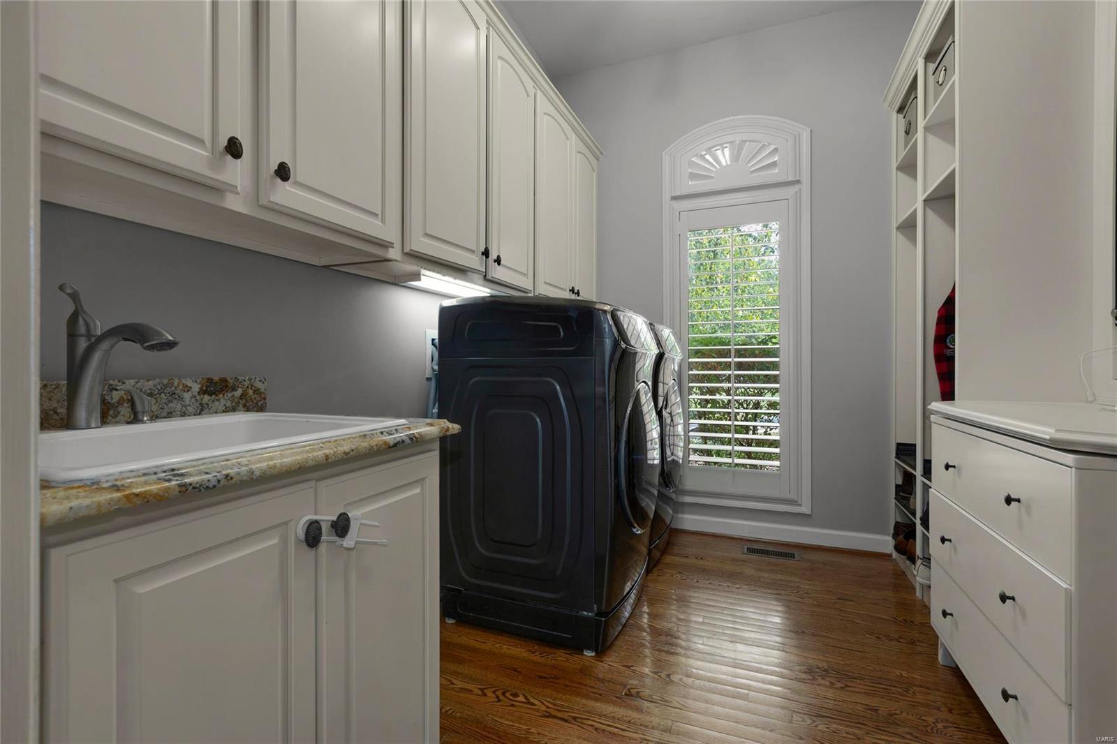 Country Lake Estates - Residential