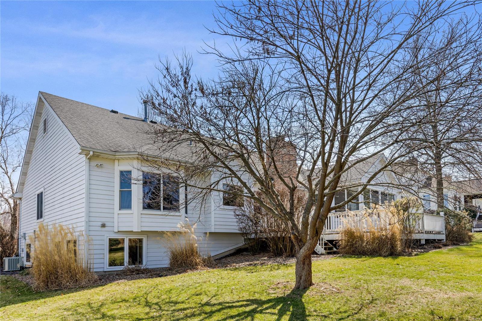 567 Malinmor Drive