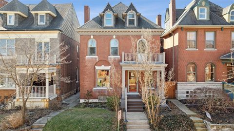 4210 Cleveland Avenue St Louis MO 63110