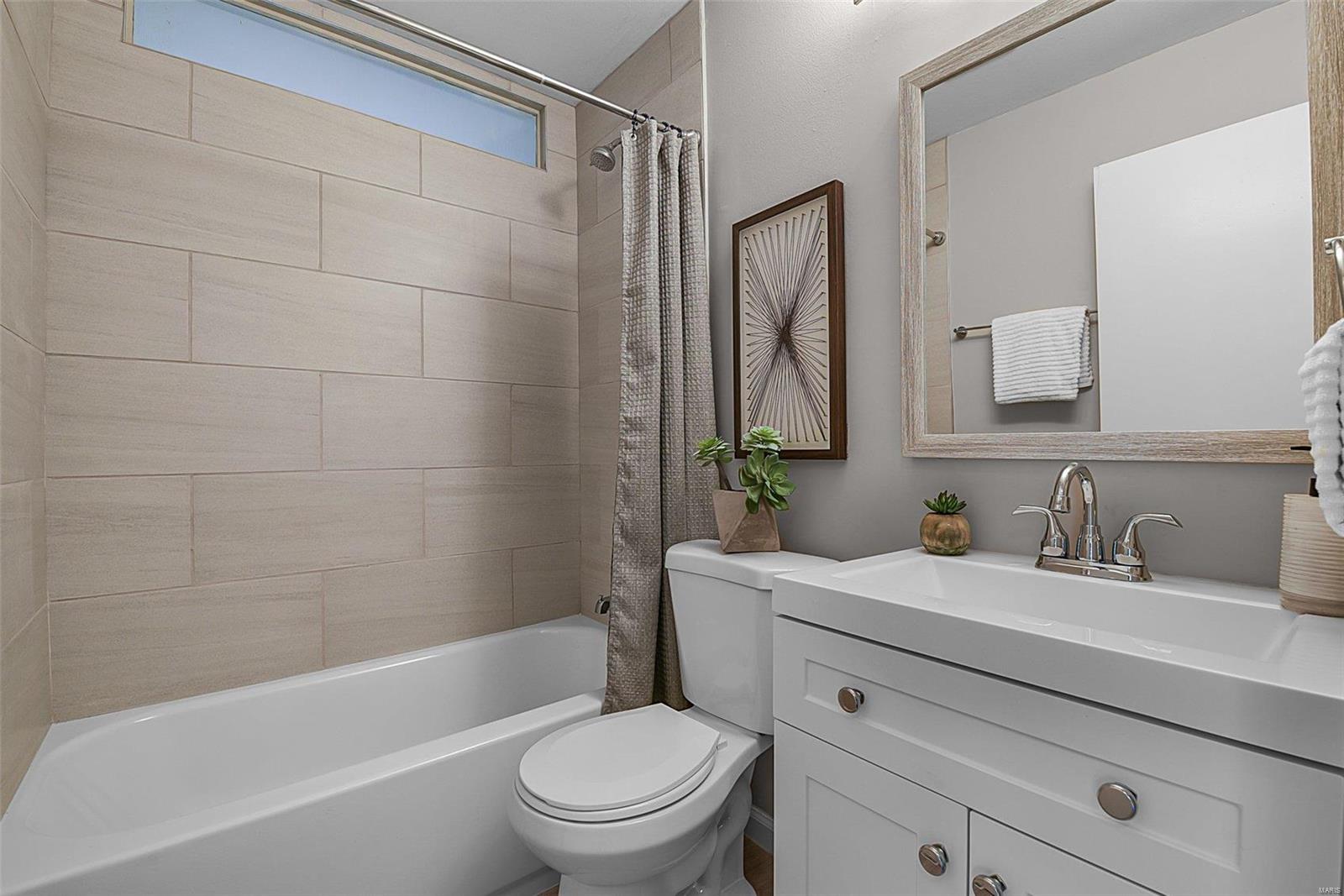 Paddock Hills 11 - Residential