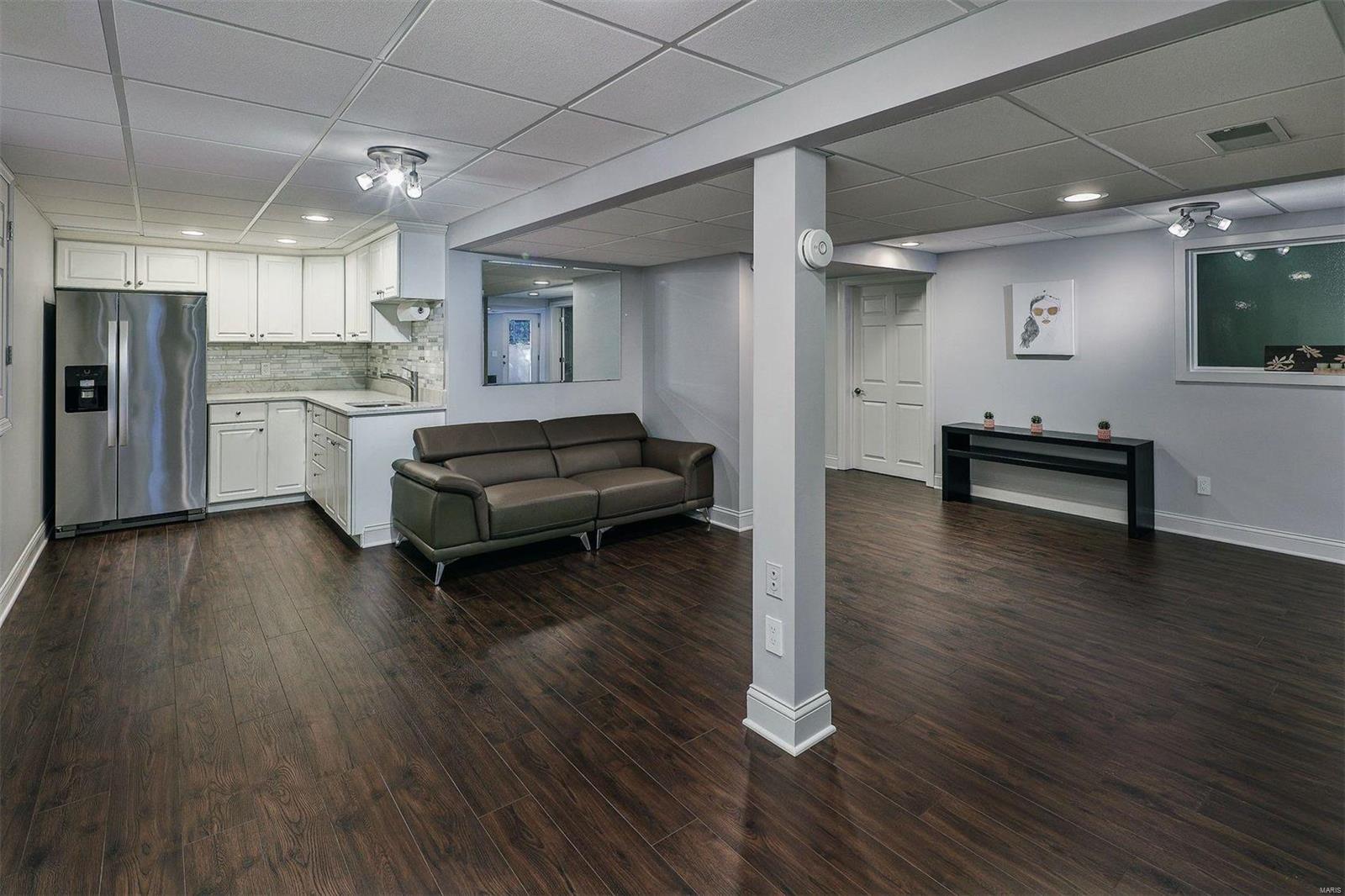 Meadowbrook Country Club Estates - Residential