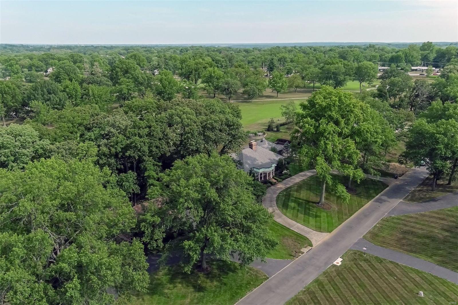 Meadowbrook Country Club Estates - Residential