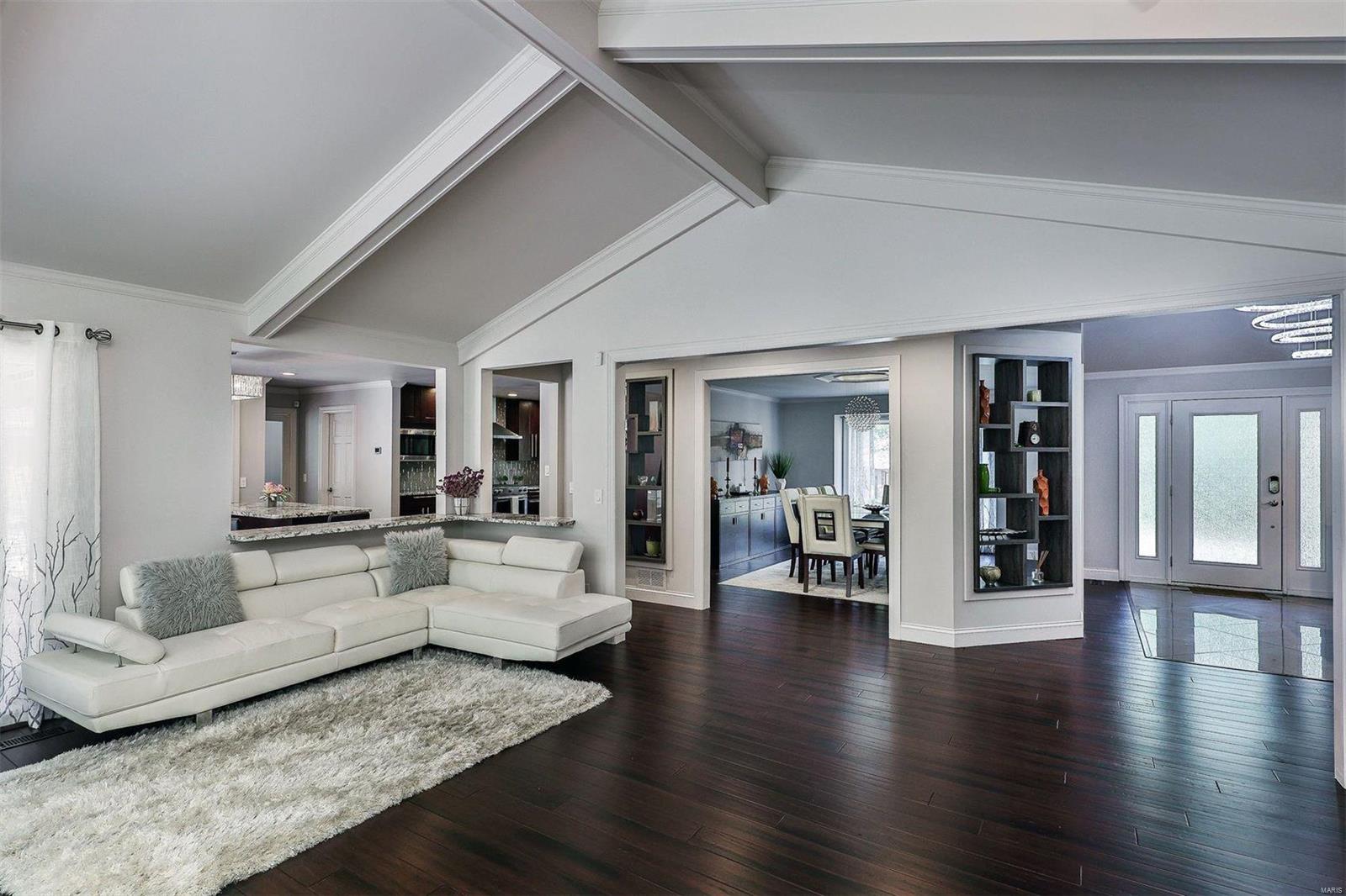 Meadowbrook Country Club Estates - Residential