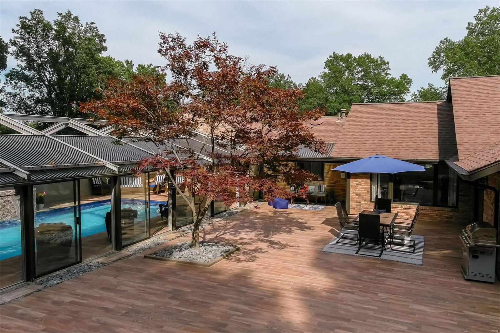 Meadowbrook Country Club Estates - Residential