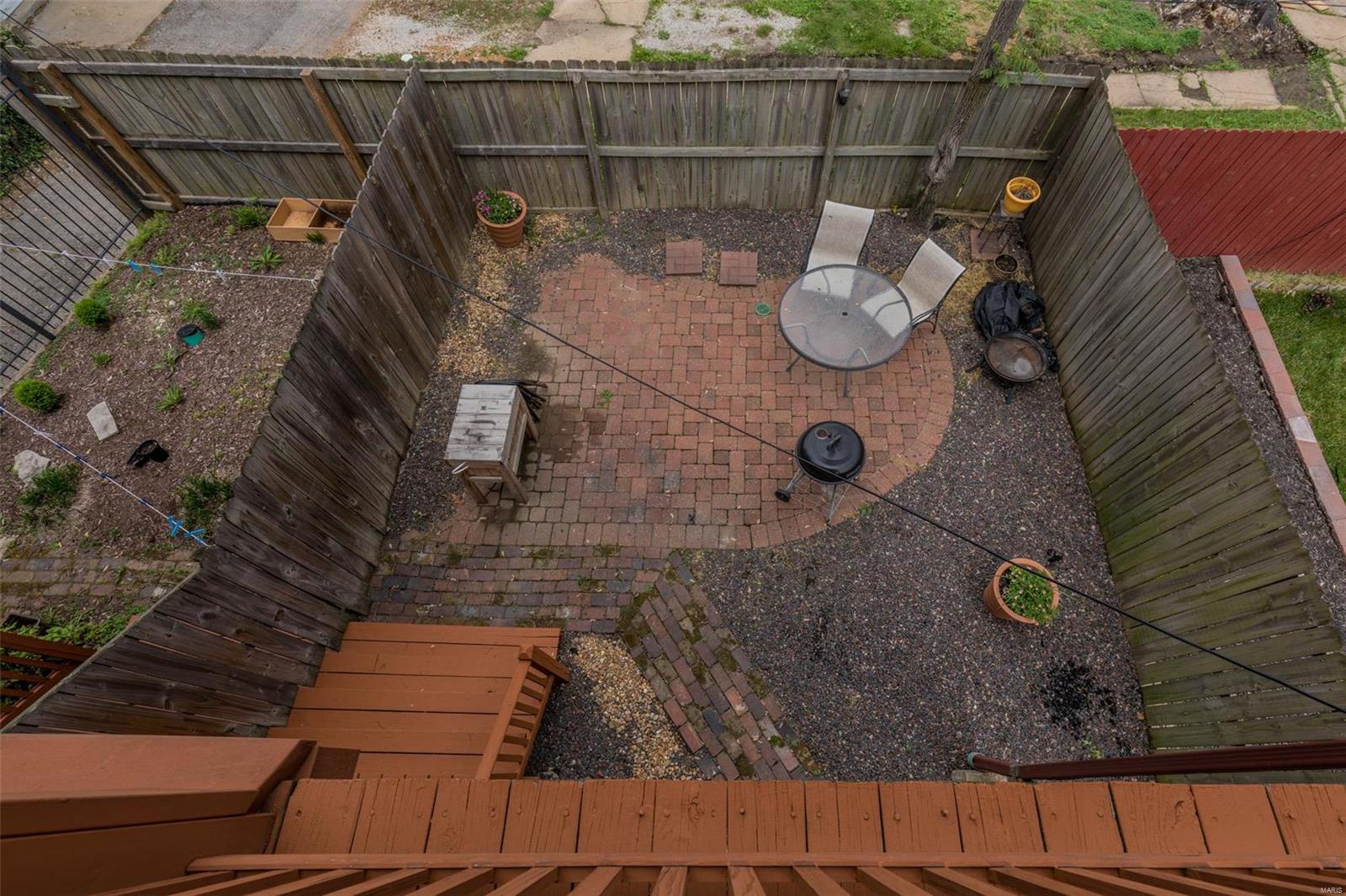 Victor Street Condos - Residential