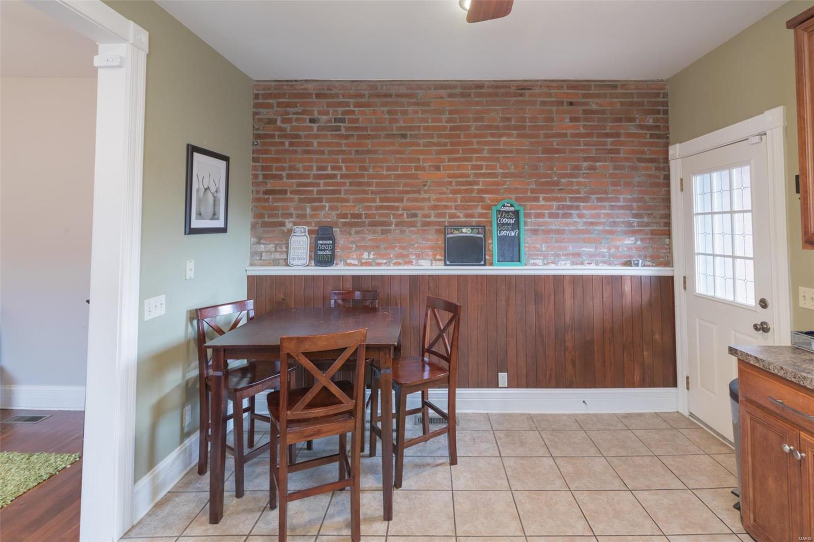 Victor Street Condos - Residential