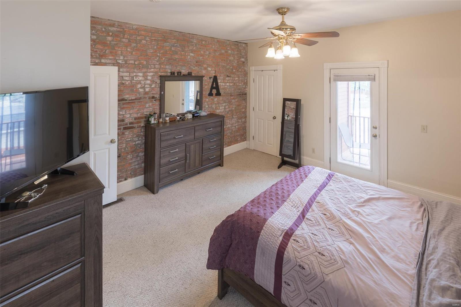 Victor Street Condos - Residential