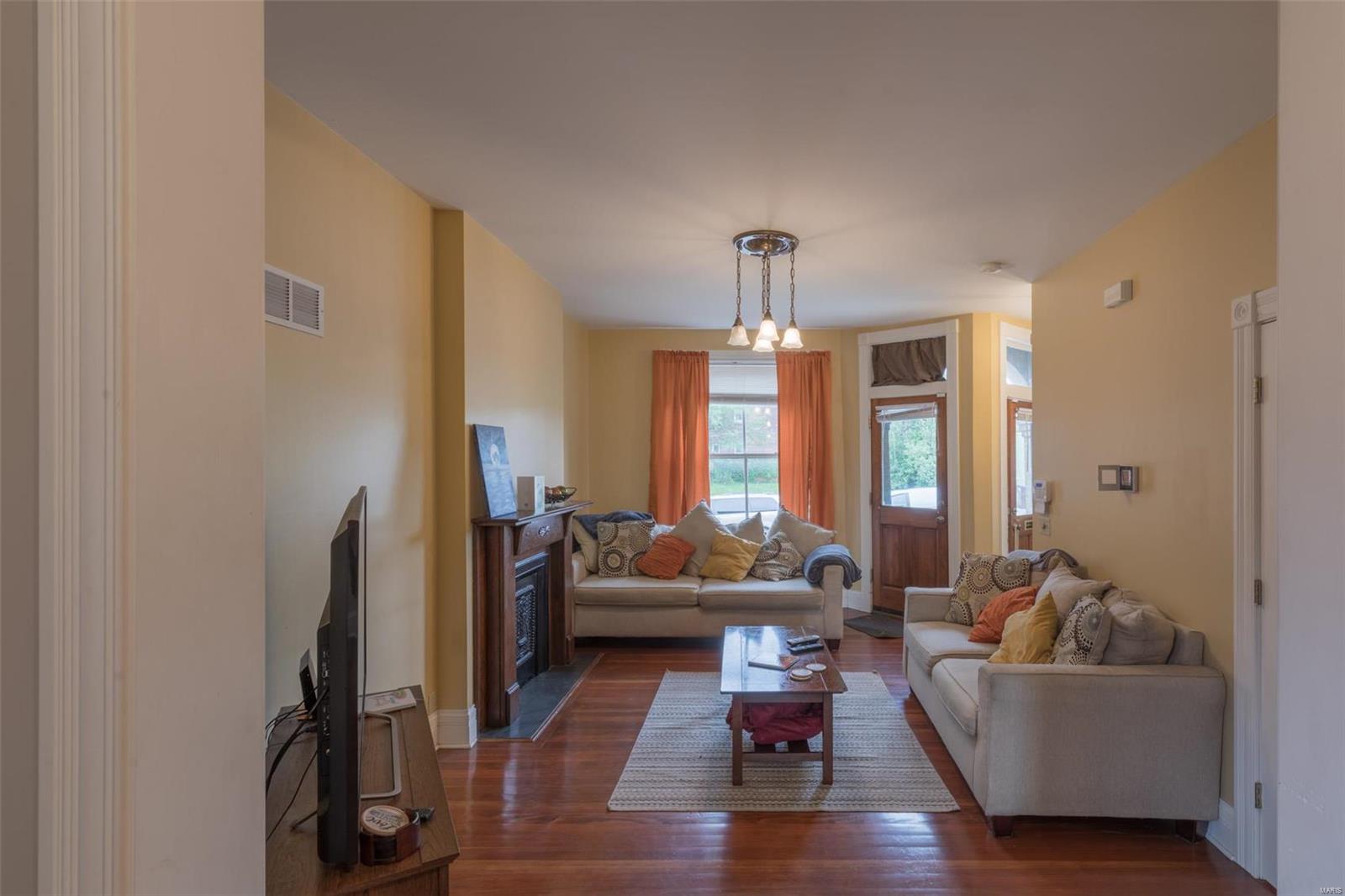 Victor Street Condos - Residential