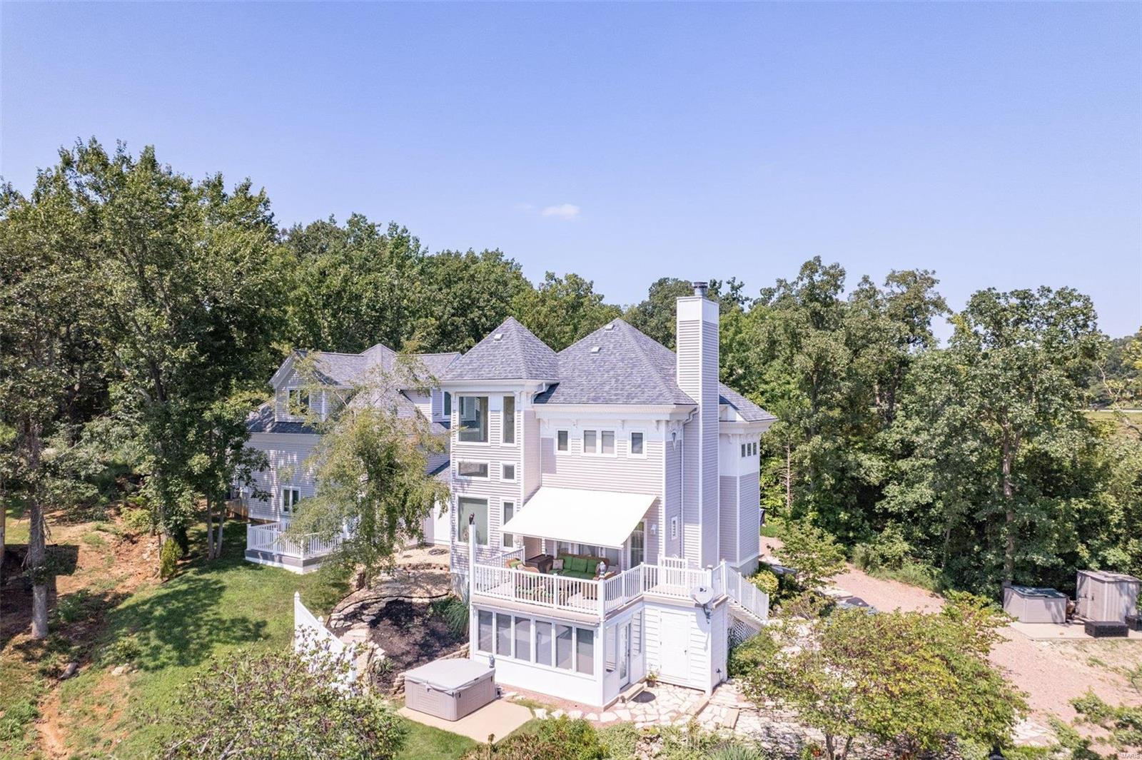 TERRE DU LAC - Residential