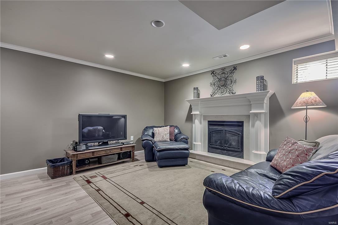 Dougherty Oaks - Residential