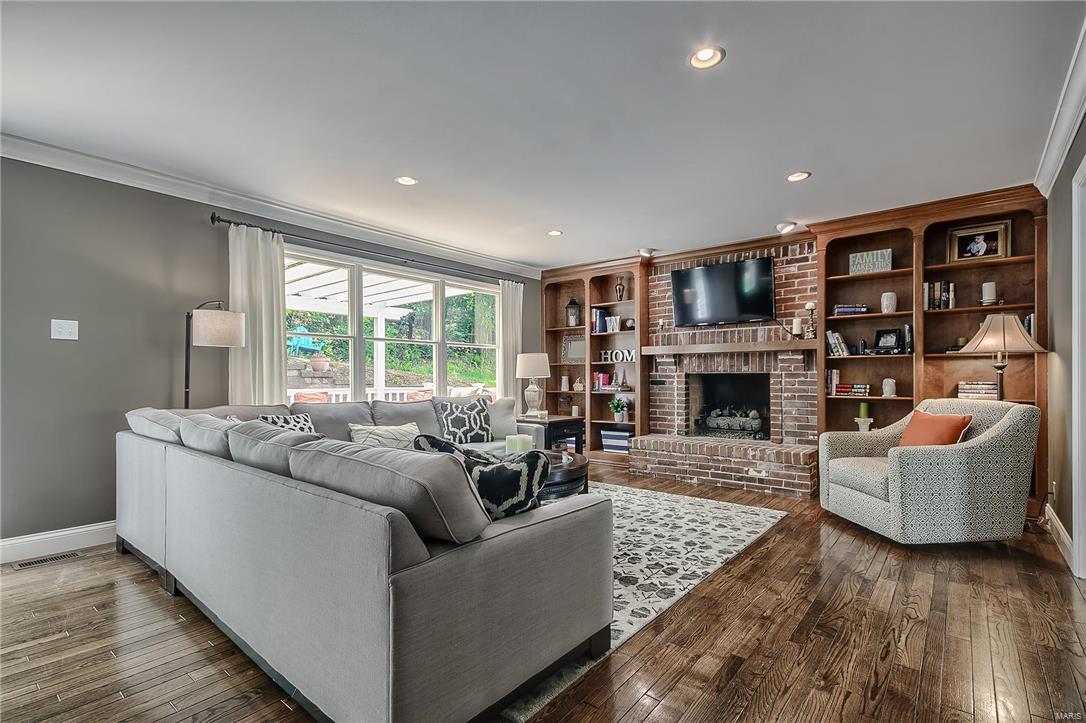 Dougherty Oaks - Residential