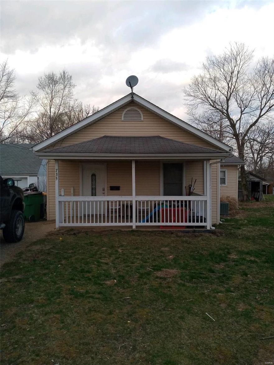This 2 bedroom, 1 bath home has a covered front porch, large deck, utility shed and large backyard.  The back room could be used as a 3rd bedroom, den or office. Average condition. ** This is One Time Listing sold and put in mls for comp purposes **